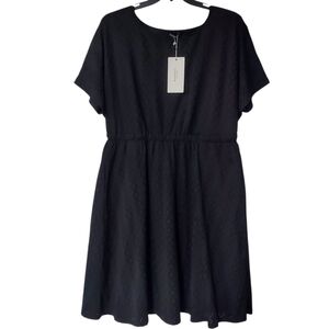 NWT BloomChic Classic Black Mini Dress Size US 14-16